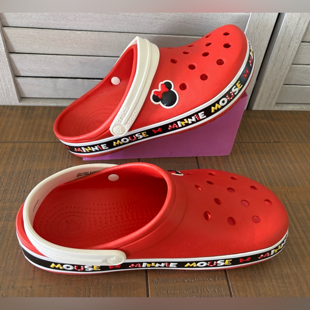 Crocs Women’s Minnie Mouse Classic Clogs - Picture 2 of 12